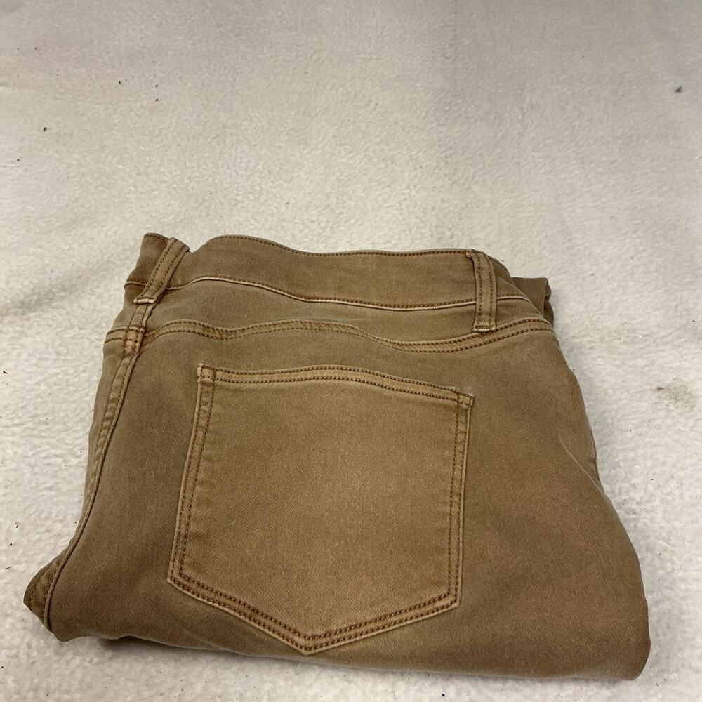 Maurice’s Tan Stretch Jeans Sz XL 16-18, 3516